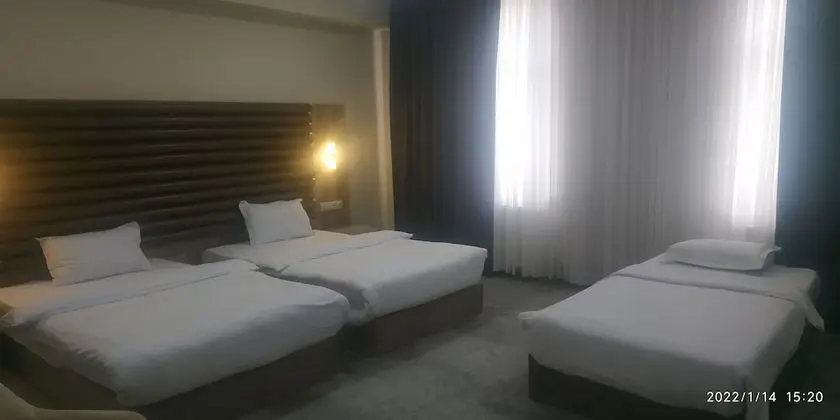 Standard Üç Kişilik Oda