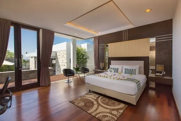 The Reiko Villa