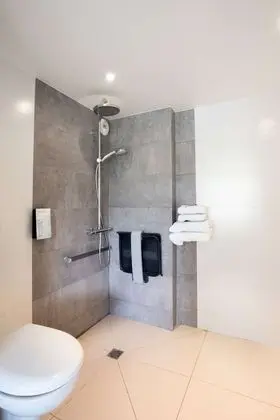 Standard Oda, 1 Çift Kişilik Yatak