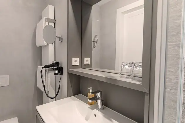 Superior Tek Büyük Yataklı Oda, Balkon, Dağ Manzaralı