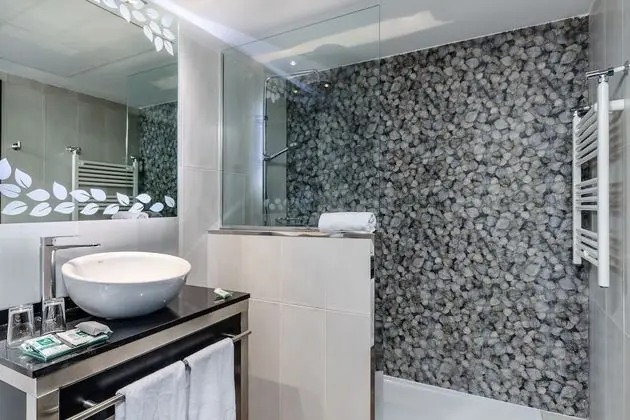 Tek Büyük Yataklı Oda, Teras