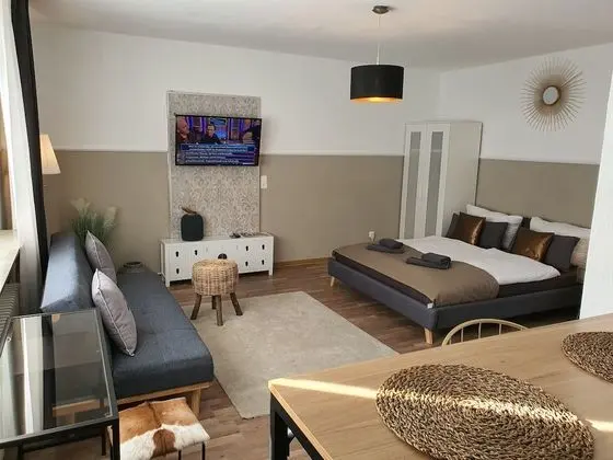 Apart Daire, Zemin Kat