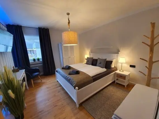 Tek Büyük Yataklı Oda