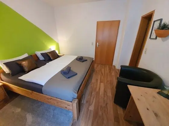 Tek Büyük Yataklı Oda