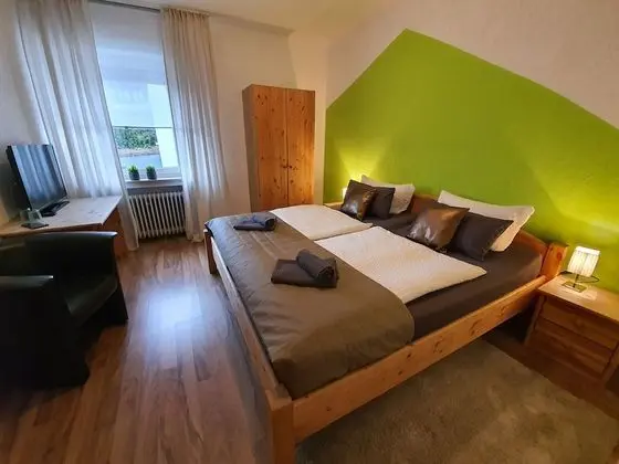 Tek Büyük Yataklı Oda