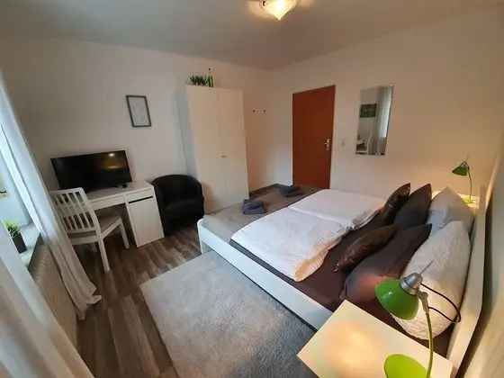 Tek Büyük Yataklı Oda