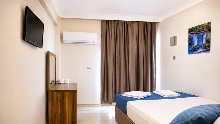 Standart Oda, Deniz Manzaralı, Balkonlu
