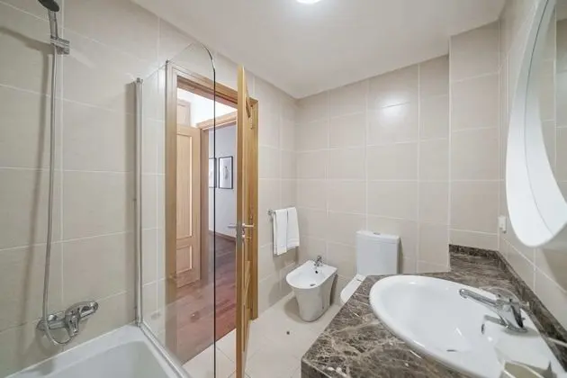 Basic Apart Daire, Birden Çok Yatak, Deniz Manzaralı