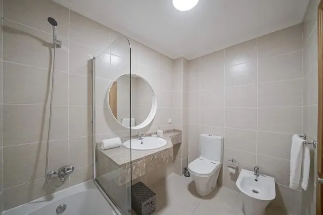 Basic Apart Daire, Birden Çok Yatak, Deniz Manzaralı