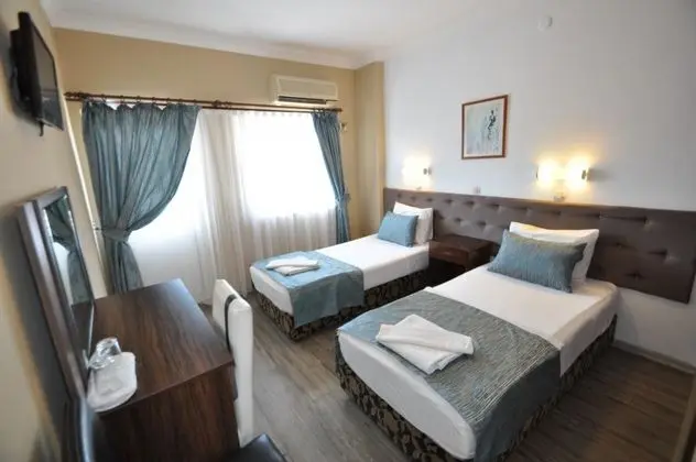 Çift Kişilik, Şehir Manzaralı, Balkonlu