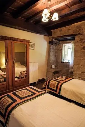 Traditional Tek Büyük veya İki Ayrı Yataklı Oda