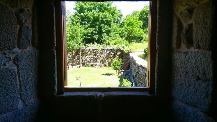 Traditional Tek Büyük Yataklı Oda