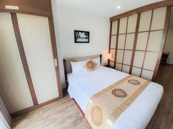 Luxury Tek Büyük Yataklı Oda