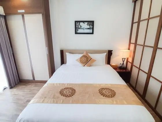 Luxury Tek Büyük Yataklı Oda