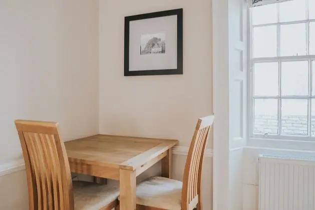 Classic Apart Daire, 1 En Büyük (King) Boy Yatak ve Çekyat, Sigara İçilmez ( First floor)