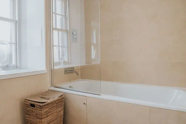 Classic Apart Daire, 1 En Büyük (King) Boy Yatak ve Çekyat, Sigara İçilmez ( First floor)