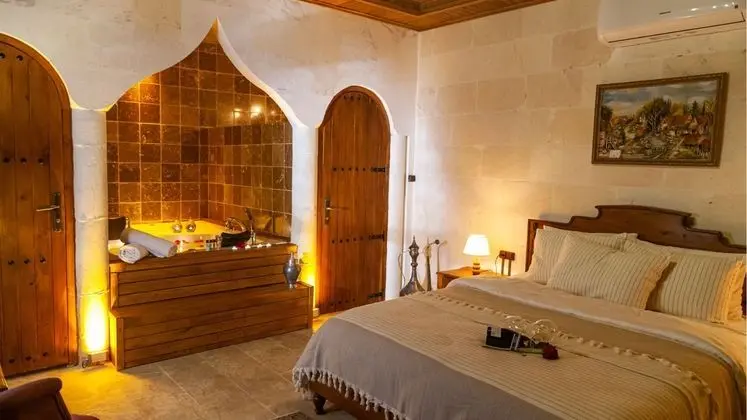 Deluxe Jakuzili Suite,Avlu Manzaralı,Jakuzili