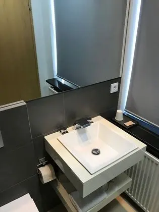 Tek Büyük veya İki Ayrı Yataklı Oda, Özel Banyo
