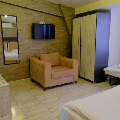 Suite, Kara Manzaralı, Balkonsuz