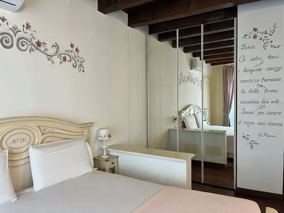 Junior Süit, 1 En Büyük (King) Boy Yatak