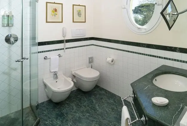 Standard Büyük Yataklı Tek Kişilik Oda, 1 Çift Kişilik Yatak