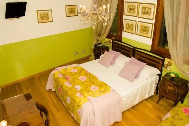 Superior Tek Büyük Yataklı Oda