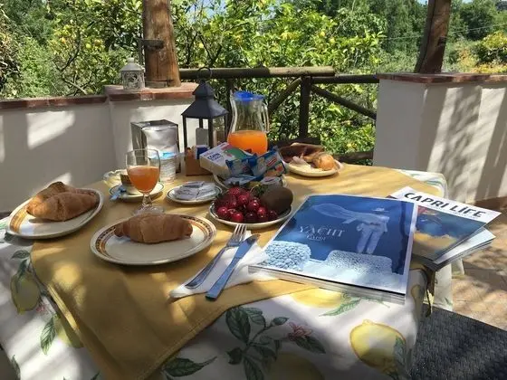 Classic Tek Büyük Yataklı Oda