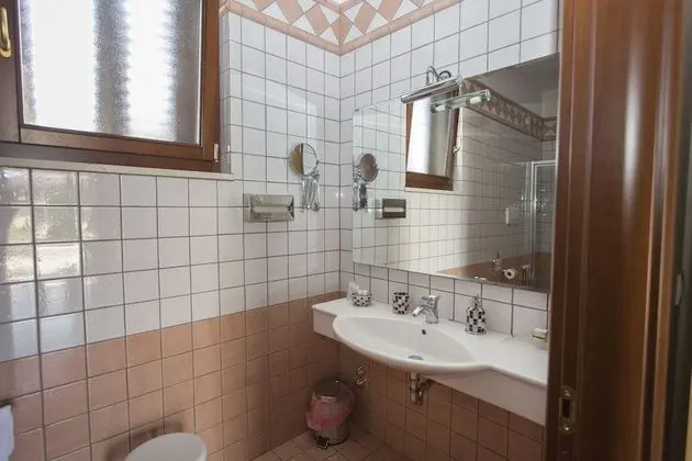 Tek Büyük Yataklı Oda, Bahçeli