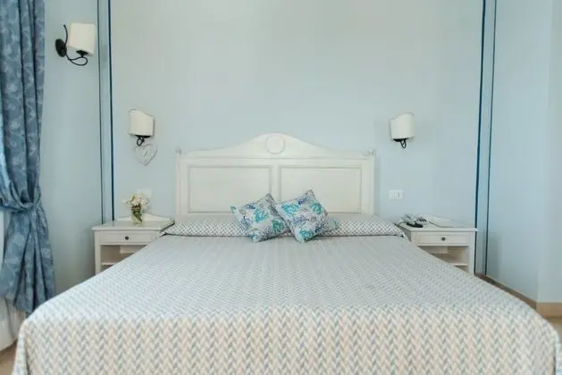 Deluxe Tek Büyük Yataklı Oda, Sıcak Su Küveti (Patruni)