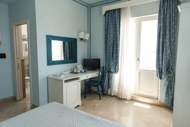 Deluxe Tek Büyük Yataklı Oda, Sıcak Su Küveti (Patruni)