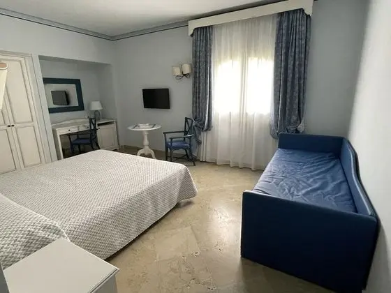 Family Üç Kişilik Oda
