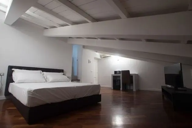 Tek Büyük veya İki Ayrı Yataklı Oda