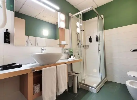 Junior Süit (2 pax)