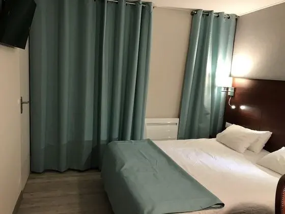 Classic Tek Büyük Yataklı Oda