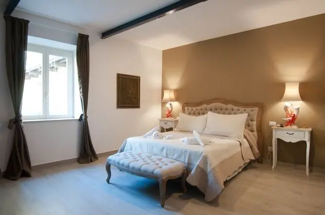 Family Oda, Şehir Manzaralı