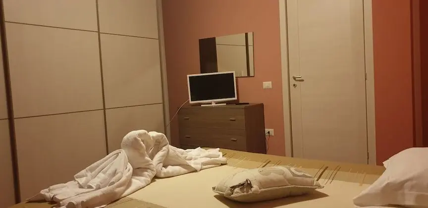 Tek Kişilik Oda, 1 Tek Kişilik Yatak