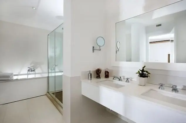 Luxury Tek Büyük Yataklı Oda