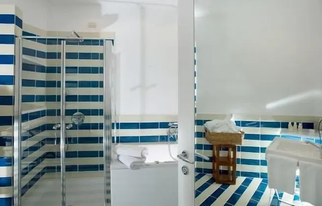 Superior Tek Büyük Yataklı Oda