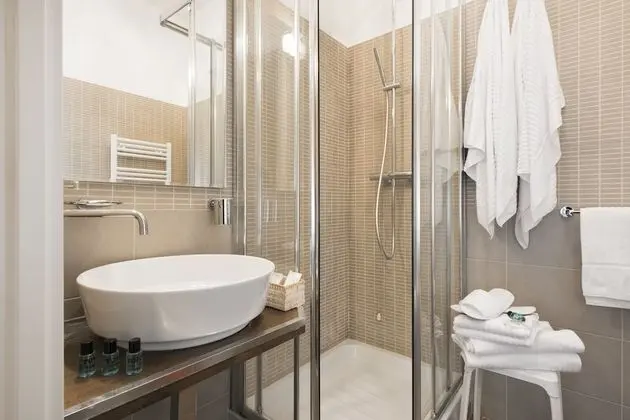 Comfort Tek Kişilik Oda