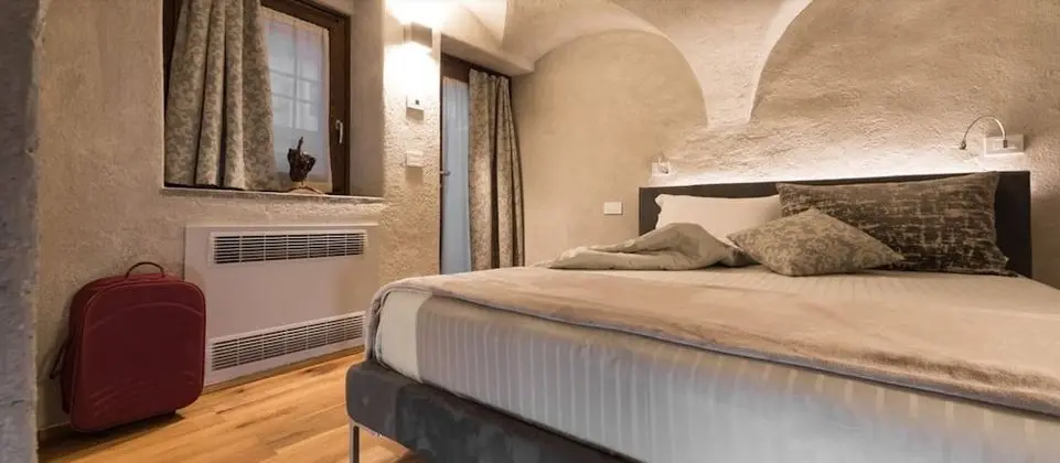 Exclusive Tek Büyük Yataklı Oda