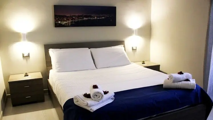 Superior Tek Büyük Yataklı Oda