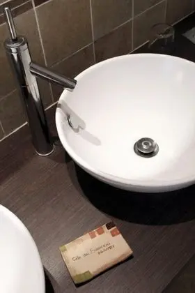 Classic Tek Büyük Yataklı Oda