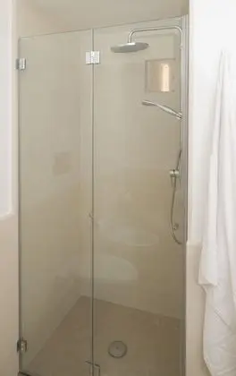 Superior Büyük Yataklı Tek Kişilik Oda