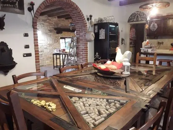 Superior Tek Büyük Yataklı Oda (Nido di rondine)