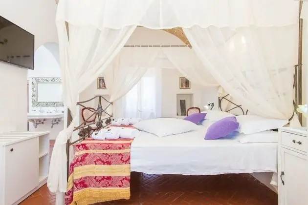 Comfort Süit, Avlu Manzaralı