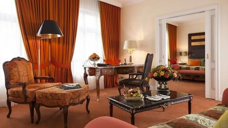 Palais Suite