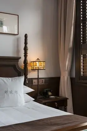 Deluxe Süit, 1 En Büyük (King) Boy Yatak, Banyolu/Duşlu, Bahçeli