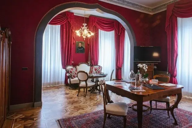 Süit, Göl Manzaralı