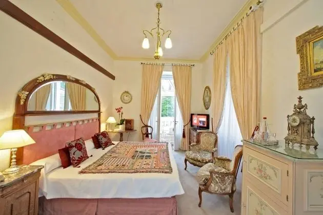 Superior Tek Büyük Yataklı Oda (Villa)