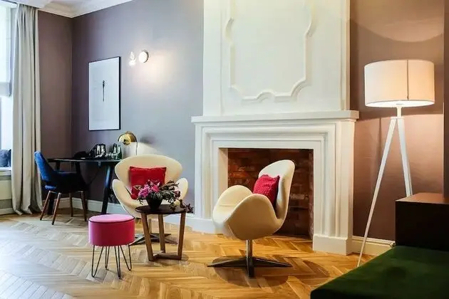 Deluxe Tek Büyük Yataklı Oda